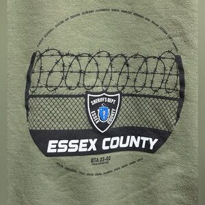 Champion Essex County Sheriff Hoodie Green M Barbed Wire Graphic Fleece Law Cops